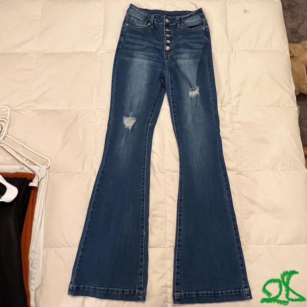 Wide leg jeans